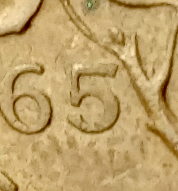 1965-Pointed-5-Penny,-Is-This-A-Small-Or-Large-Beads-Variety?